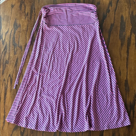Patagonia Dresses & Skirts - Patagonia Striped Midi Skirt in Pink and Purple